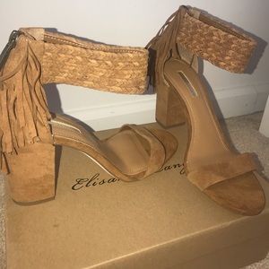 BCBG Tan Heels. NEVER WORN OUT!